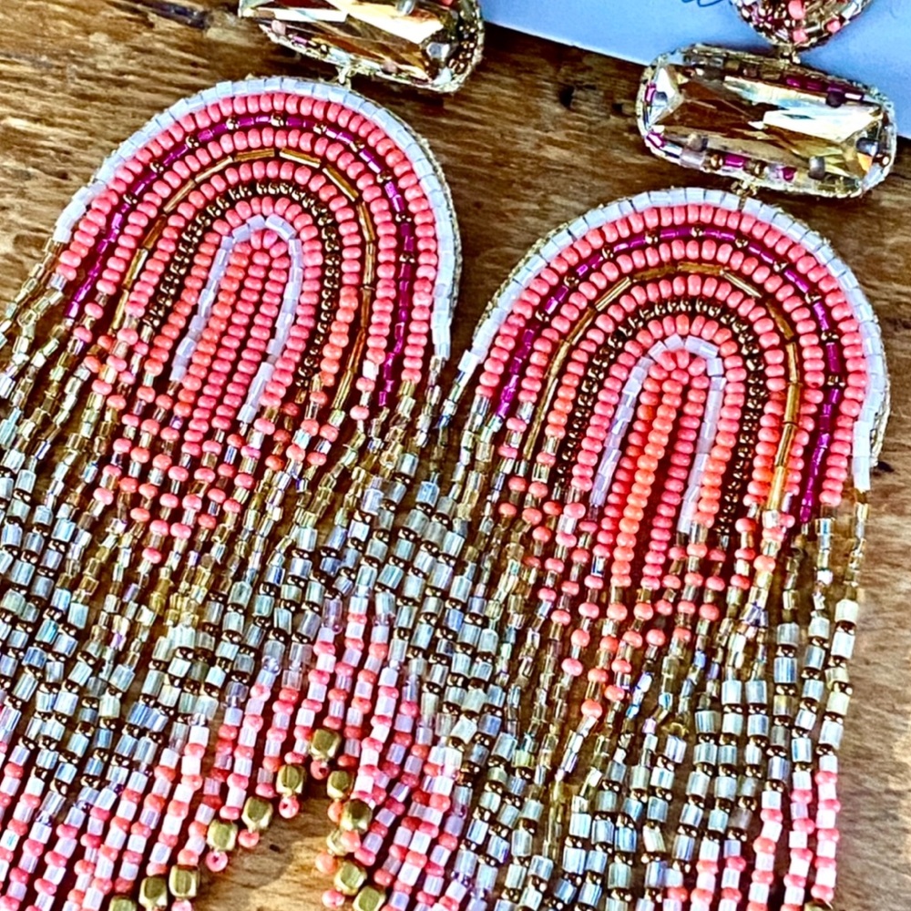 🌺🎉HP🎉🌺 NWT Deepa Gurnani Luxe Beaded Fringe Chandeliers - Picture 7 of 16